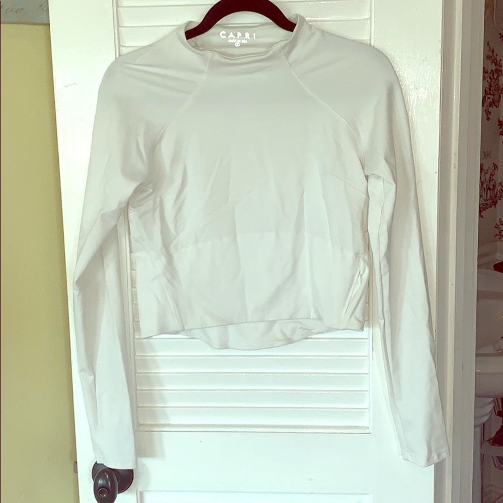 Long sleeve mid top